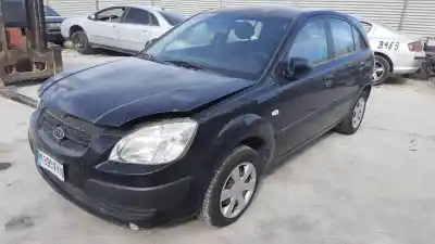 Veículo de Sucata KIA RIO 1.5 CRDi do ano 2007 alimentado D4FA