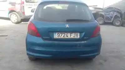 Veículo de Sucata peugeot 207 xs do ano 2006 alimentado kfu