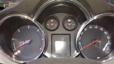 Veículo de Sucata chevrolet cruze lt do ano 2010 alimentado z20s1