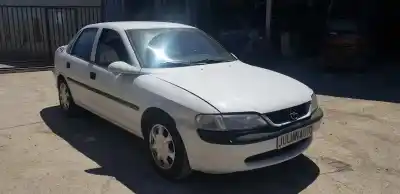 Veículo de Sucata opel vectra b berlina básico (1999->) do ano 1999 alimentado x18xe