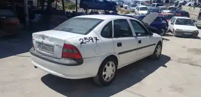 Veículo de Sucata opel vectra b berlina básico (1999->) do ano 1999 alimentado x18xe