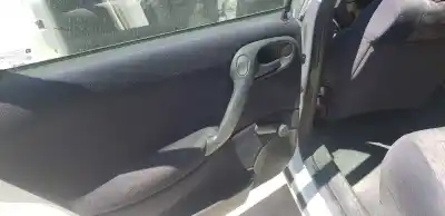 Veículo de Sucata opel vectra b berlina básico (1999->) do ano 1999 alimentado x18xe