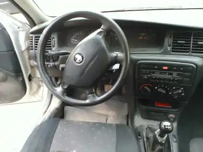 Veículo de Sucata opel vectra b berlina básico do ano 2002 alimentado z16xe