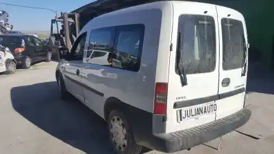 Sloopvoertuig opel combo familiar van het jaar 2010 aangedreven z13dtj