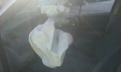 Veículo de Sucata renault scenic ii confort dynamique do ano 2003 alimentado 