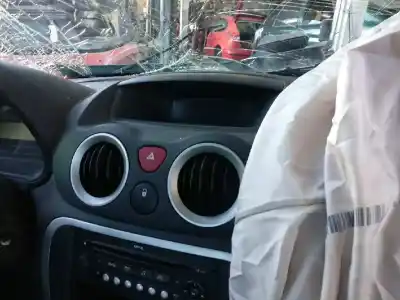 Veículo de Sucata citroen c3 1.1 furio do ano 2007 alimentado hfx