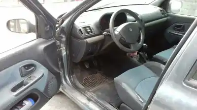 Здавання транспортного засобу renault clio ii fase ii (b/cb0) campus року 2005 потужний k9k704