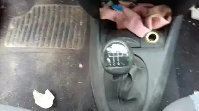 Здавання транспортного засобу renault clio ii fase ii (b/cb0) campus року 2005 потужний k9k704