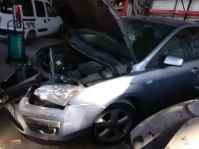 Veicolo di demolizione ford focus berlina (cap) ambiente (d) dell'anno 2007 alimentato hhda