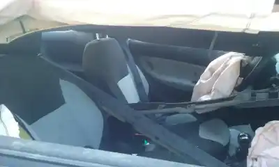 Здавання транспортного засобу citroen ds3 design року 2014 потужний 8h01