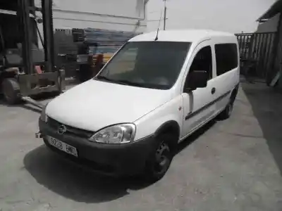 Veicolo di demolizione opel combo familiar dell'anno 2002 alimentato y17dt