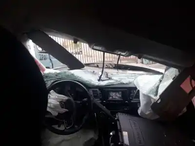 Veicolo di demolizione kia niro business dell'anno 2018 alimentato g4le