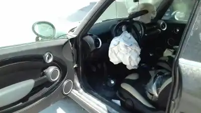 Veículo de Sucata bmw mini (r56) one do ano 2010 alimentado n12b14a