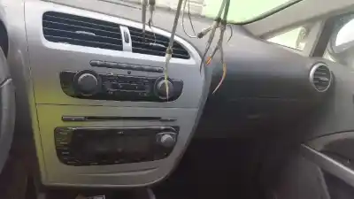 Veículo de Sucata seat leon (1p1) reference do ano 2010 alimentado cay