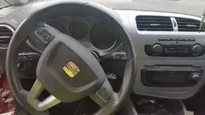 Veículo de Sucata seat leon (1p1) reference do ano 2010 alimentado cay