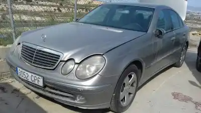 Véhicule à la ferraille MERCEDES                                           CLASE E (W211) BERLINA                                                                                                                                                                                                                                     E 220 CDI (211.006)                                                                                                                                                                                                                                        de l'année 2003 alimenté 646961