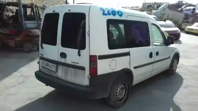 Sloopvoertuig opel combo familiar van het jaar 2002 aangedreven y17dtl