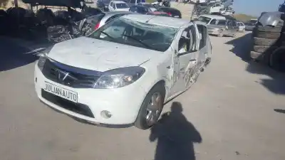 Здавання транспортного засобу dacia sandero básico року 2012 потужний d4f732