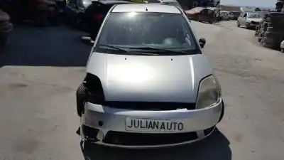 Veículo de Sucata ford fiesta (cbk) ambiente do ano 2002 alimentado fxjb