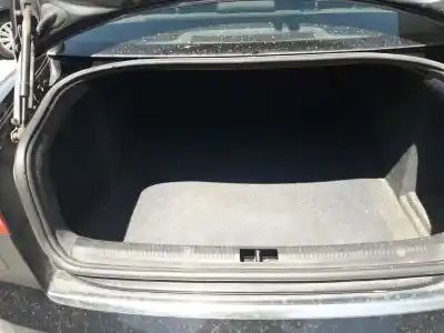 Veículo de Sucata audi a4 berlina (8e) 2.0 tdi do ano 2005 alimentado blb