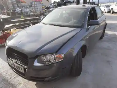 Vehicul casat audi a4 berlina (8e) 2.0 tdi al anului 2006 alimentat bre