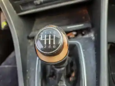 Vehicul casat audi a4 berlina (8e) 2.0 tdi al anului 2006 alimentat bre