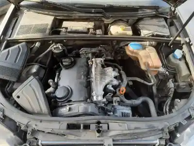 Vehicul casat audi a4 berlina (8e) 2.0 tdi al anului 2006 alimentat bre