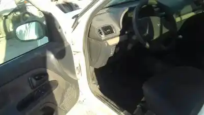 Утилизация автомобиля renault clio ii fase ii (b/cb0) base authentique года 2004 питание k9k704