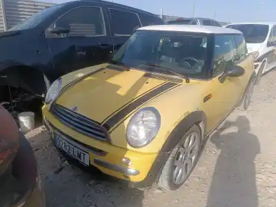 Veículo de Sucata BMW MINI (R50,R53) Cooper do ano 2021 alimentado 