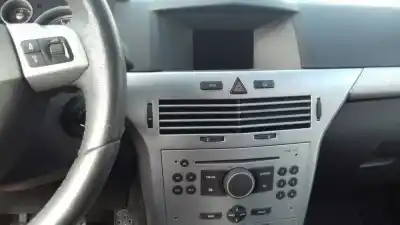 Scrapping Vehicle opel astra gtc cosmo of the year 2005 powered z19dt