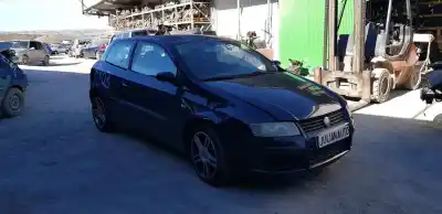 Sloopvoertuig fiat stilo (192) 1.9 jtd / 1.9 jtd 115 active van het jaar 2004 aangedreven 192a1000