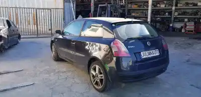 Sloopvoertuig fiat stilo (192) 1.9 jtd / 1.9 jtd 115 active van het jaar 2004 aangedreven 192a1000