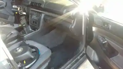 Veículo de Sucata audi a4 berlina (b5) 1.9 tdi do ano 1999 alimentado afn