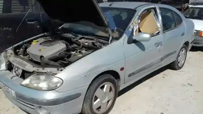 Sloopvoertuig RENAULT MEGANE I CLASSIC (LA0) Motor 1.9 Ltr. - 72 kW dTi Diesel CAT van het jaar 1999 aangedreven F9Q736