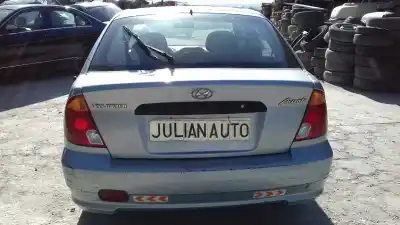 Veículo de Sucata hyundai accent (lc) gl 4p do ano 2003 alimentado g4ea