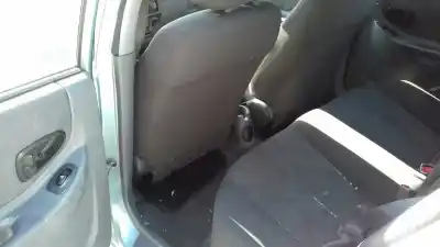 Veículo de Sucata hyundai accent (lc) gl 4p do ano 2003 alimentado g4ea