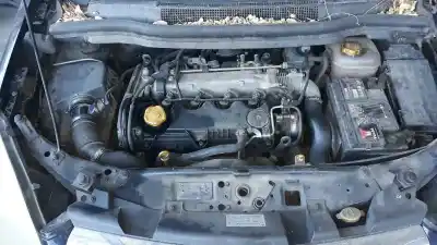 Véhicule à la ferraille opel                                               zafira b                                                                                                                                                                                                                                                   cosmo                                                                                                                                                                                                                                                      de l'année 2007 alimenté z19dt