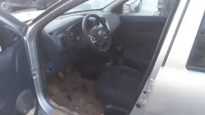 Veicolo di demolizione dacia sandero stepway essential dell'anno 2020 alimentato b4dg490