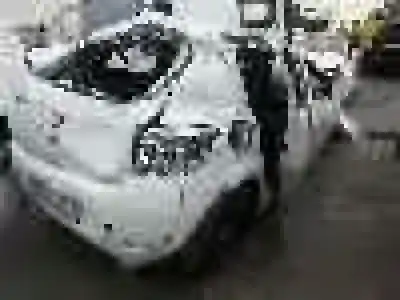 Veicolo di demolizione dacia sandero ambiance dell'anno 2013 alimentato d4f732