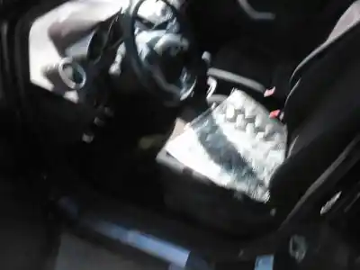 Sloopvoertuig ford fiesta (cb1) titanium van het jaar 2009 aangedreven spja