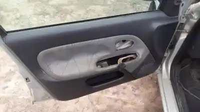 Здавання транспортного засобу renault clio ii fase ii (b/cb0) року 2003 потужний k9k704