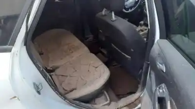 Sloopvoertuig ford focus lim. (cb8) trend van het jaar 2015 aangedreven av6q