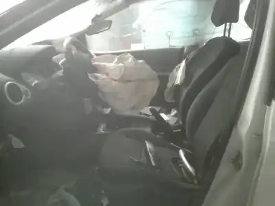 Scrapping Vehicle renault clio iii authentique of the year 2009 powered k9k766