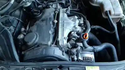 Veículo de Sucata audi a4 berlina (8e) 2.0 tdi do ano 2005 alimentado bre