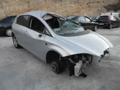 Veículo de Sucata seat leon (1p1) reference do ano 2007 alimentado bse