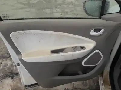 Veículo de Sucata renault zoe 68 kw do ano 2018 alimentado 5aq601