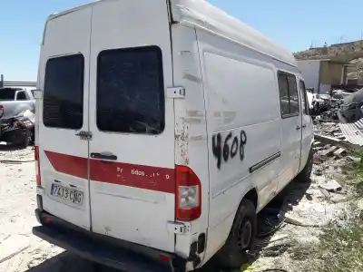Veículo de Sucata mercedes-benz sprinter 02.00 -> caja cerrada 413 cdi (904.662) do ano 2003 alimentado 611981