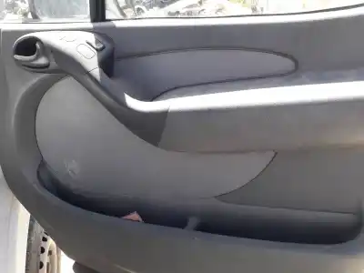 Veículo de Sucata mercedes-benz sprinter 02.00 -> caja cerrada 413 cdi (904.662) do ano 2003 alimentado 611981