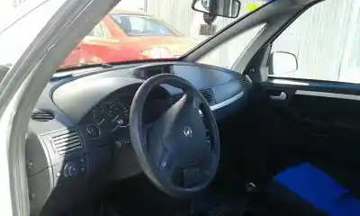 Scrapping Vehicle opel meriva blue line of the year 2004 powered z17dth