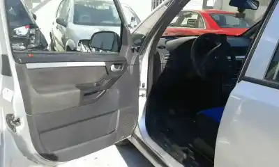 Scrapping Vehicle opel meriva blue line of the year 2004 powered z17dth